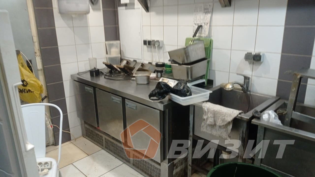 Аренда коммерческой недвижимости, 187м <sup>2</sup>, Самара, Молодогвардейская улица,  102