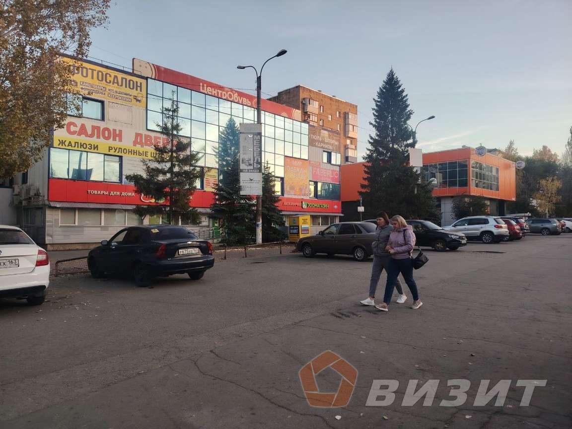 Аренда коммерческой недвижимости, 160м <sup>2</sup>, Новокуйбышевск, Дзержинского улица,  6