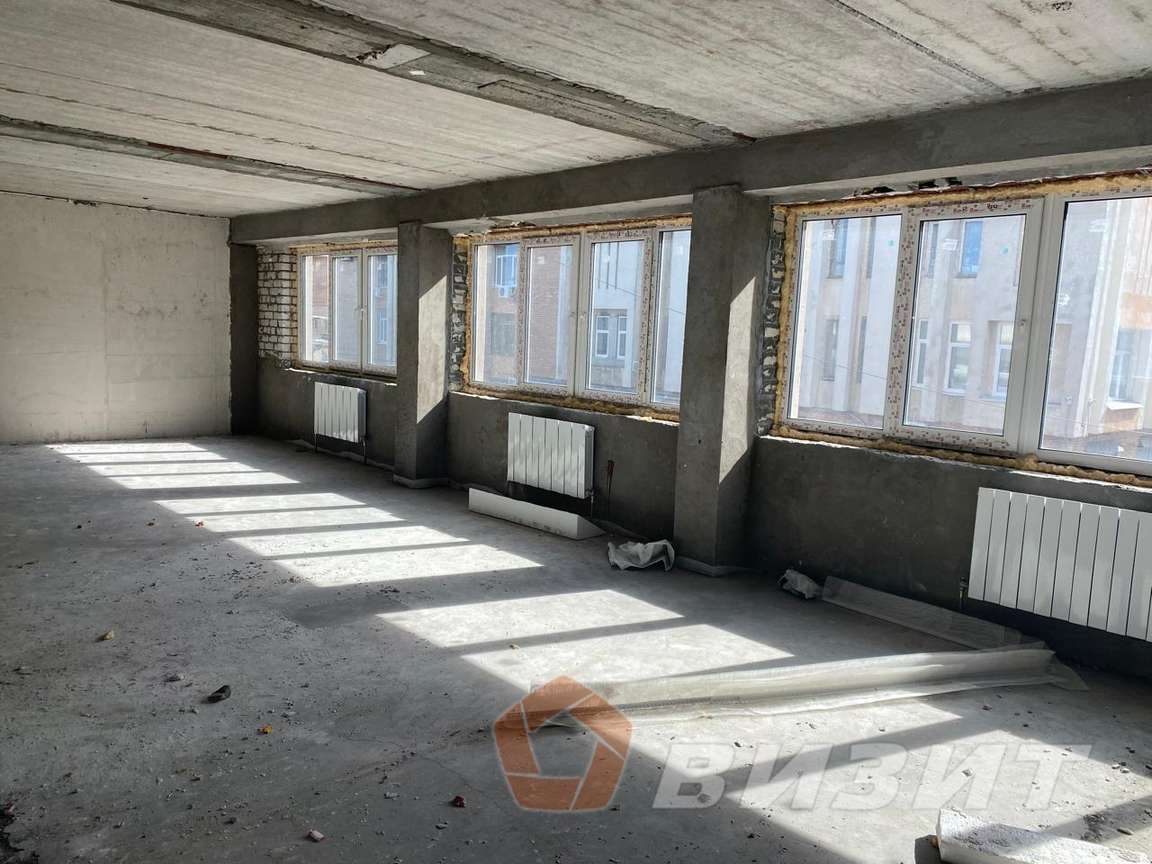 Продажа коммерческой недвижимости, 212м <sup>2</sup>, Самара, Лесная улица,  25В