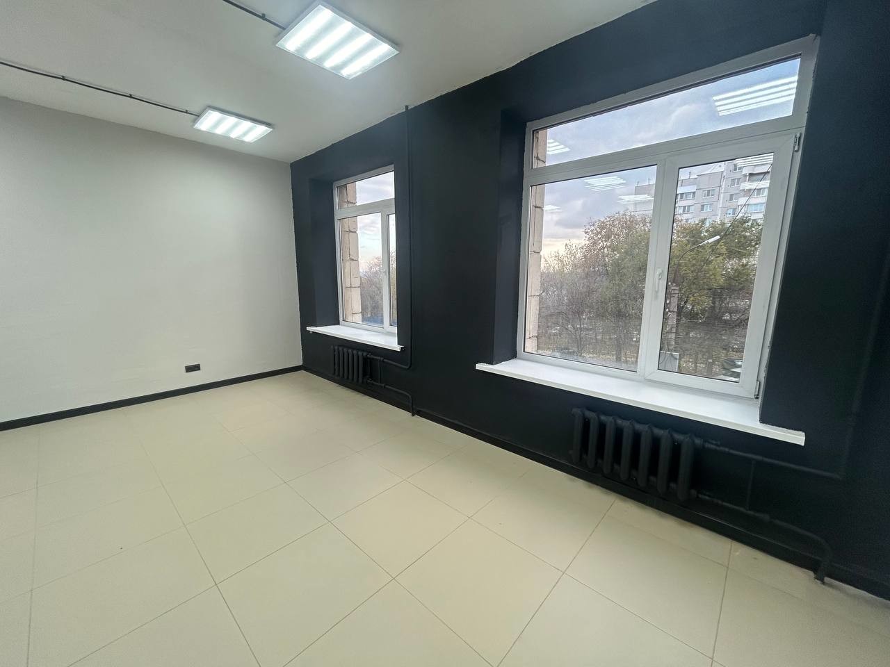 Аренда коммерческой недвижимости, 52м <sup>2</sup>, Самара, Антонова-Овсеенко улица,  44а