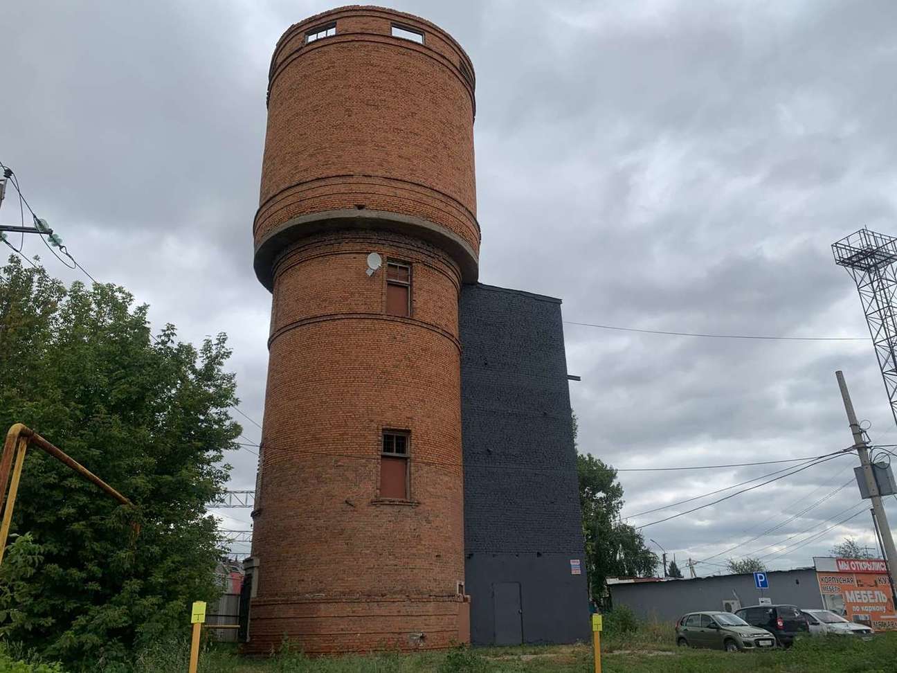 Продажа коммерческой недвижимости, 190м <sup>2</sup>, Кинель, Октябрьская улица,  69