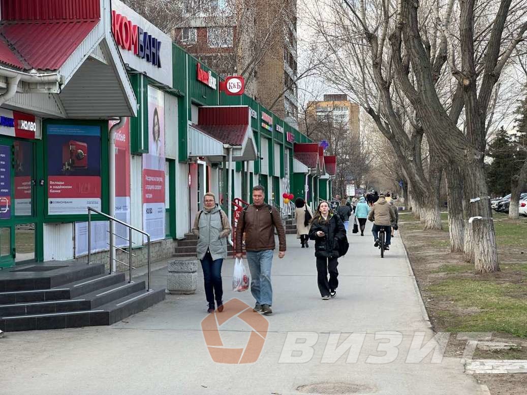 Продажа коммерческой недвижимости, 133м <sup>2</sup>, Тольятти, Революционная улица,  18Б