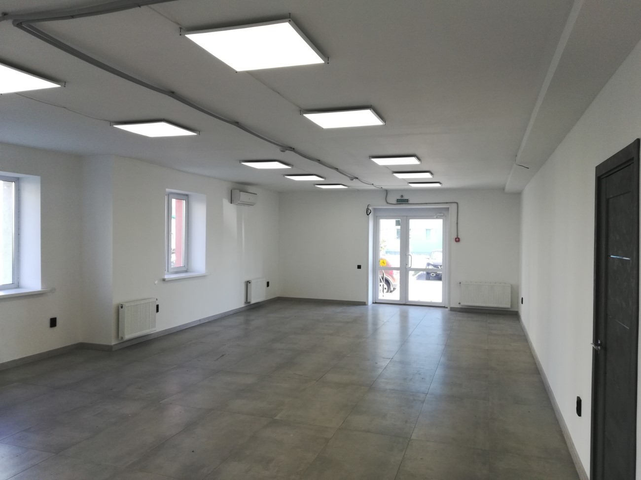 Продажа коммерческой недвижимости, 81м <sup>2</sup>, Самара, Виталия Талабаева улица,  4