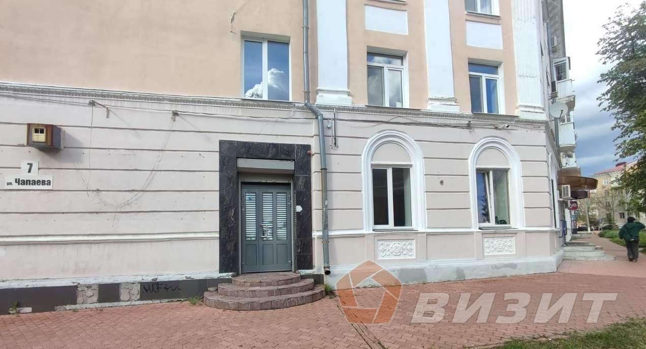 Продажа коммерческой недвижимости, 190м <sup>2</sup>, Новокуйбышевск, Коммунистическая улица,  38