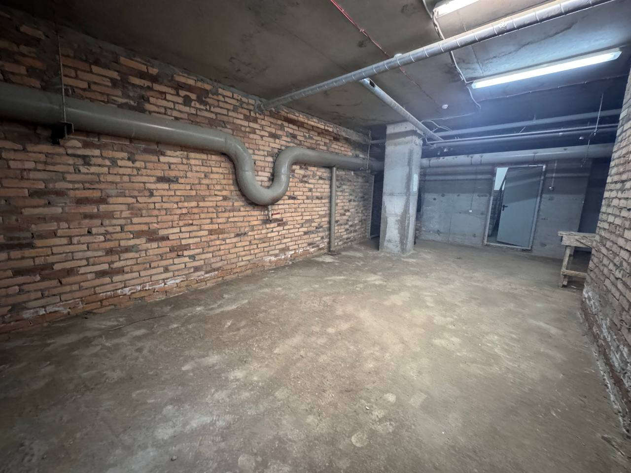 Продажа коммерческой недвижимости, 378м <sup>2</sup>, Самара, Ново-Садовая улица,  106М