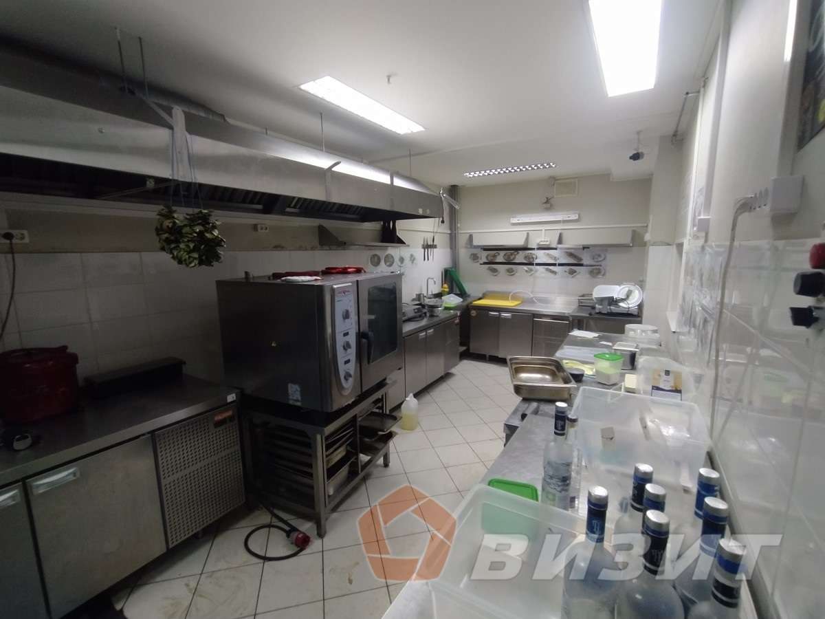 Аренда коммерческой недвижимости, 400м <sup>2</sup>, Самара, Ново-Вокзальная улица,  61в