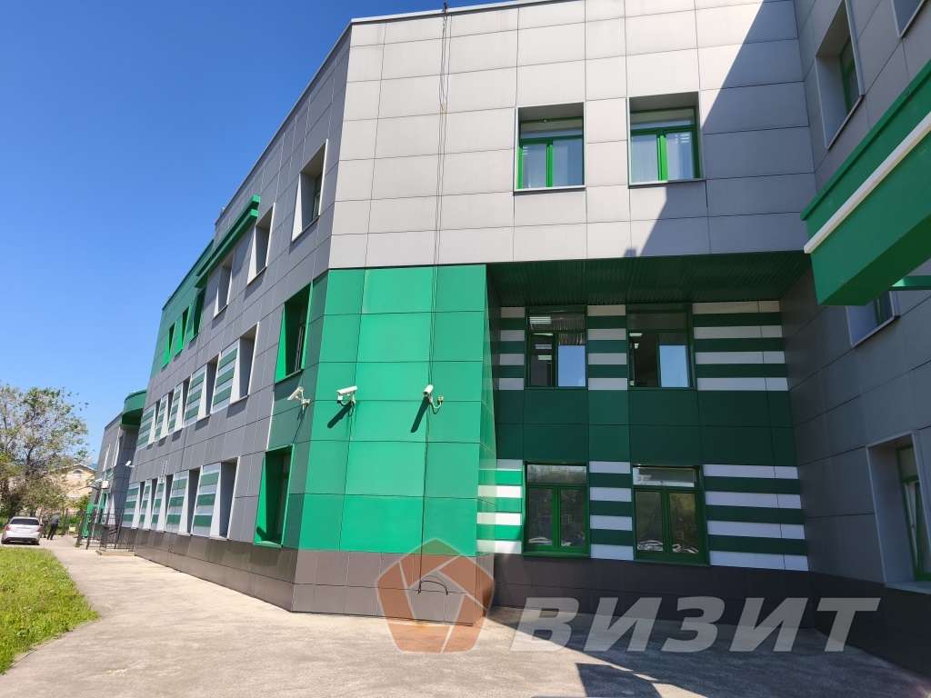 Аренда коммерческой недвижимости, 272м <sup>2</sup>, Новокуйбышевск, Молодежная улица,  1