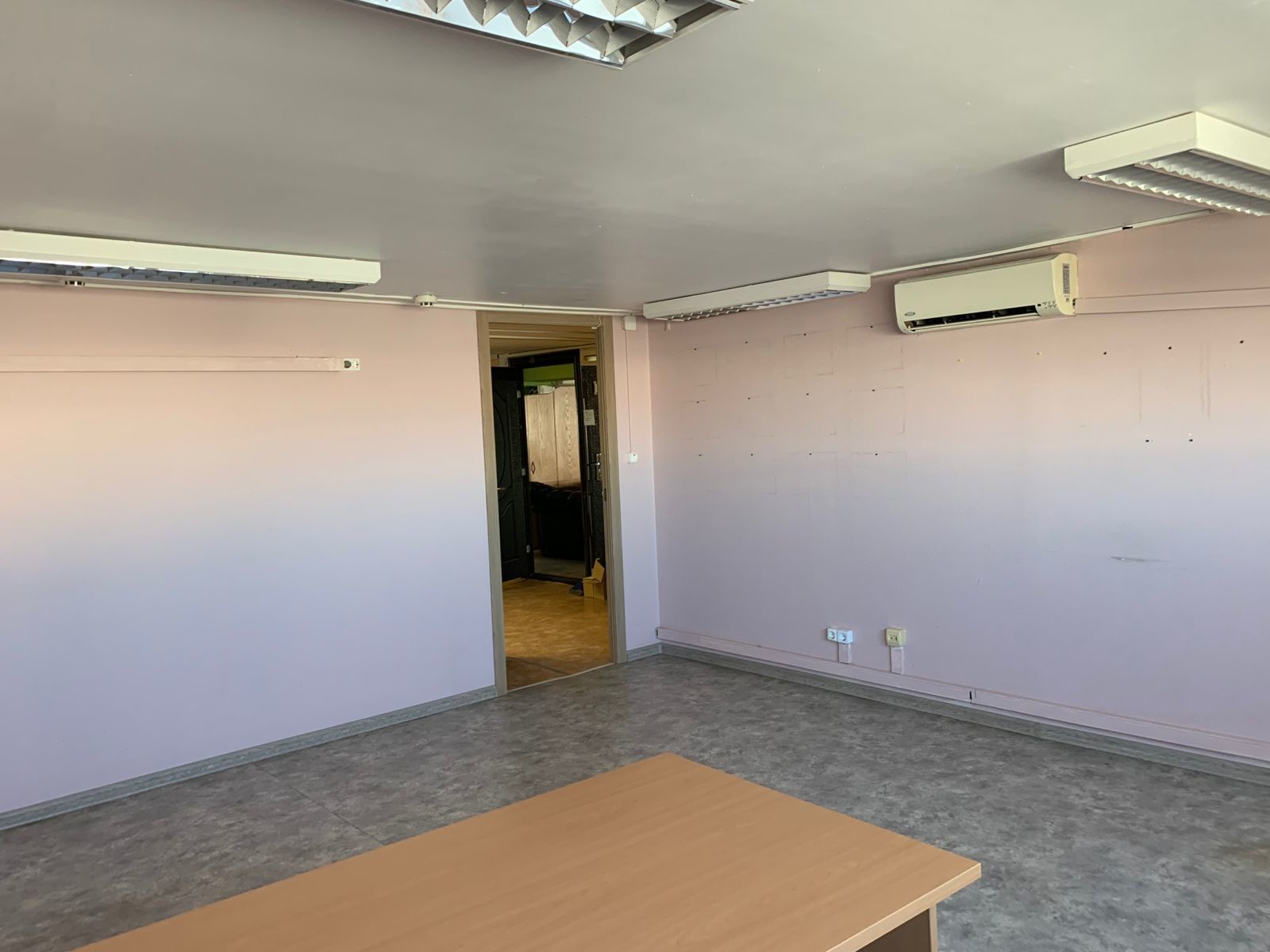 Аренда коммерческой недвижимости, 650м <sup>2</sup>, Самара, Аэродромная улица,  45ка