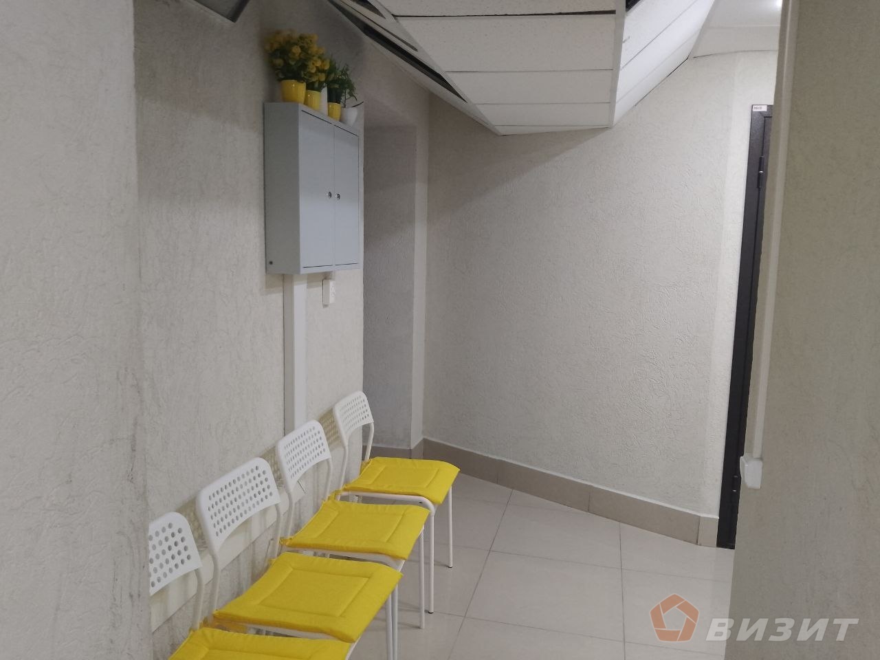 Продажа коммерческой недвижимости, 12м <sup>2</sup>, Самара, Демократическая улица,  2Б