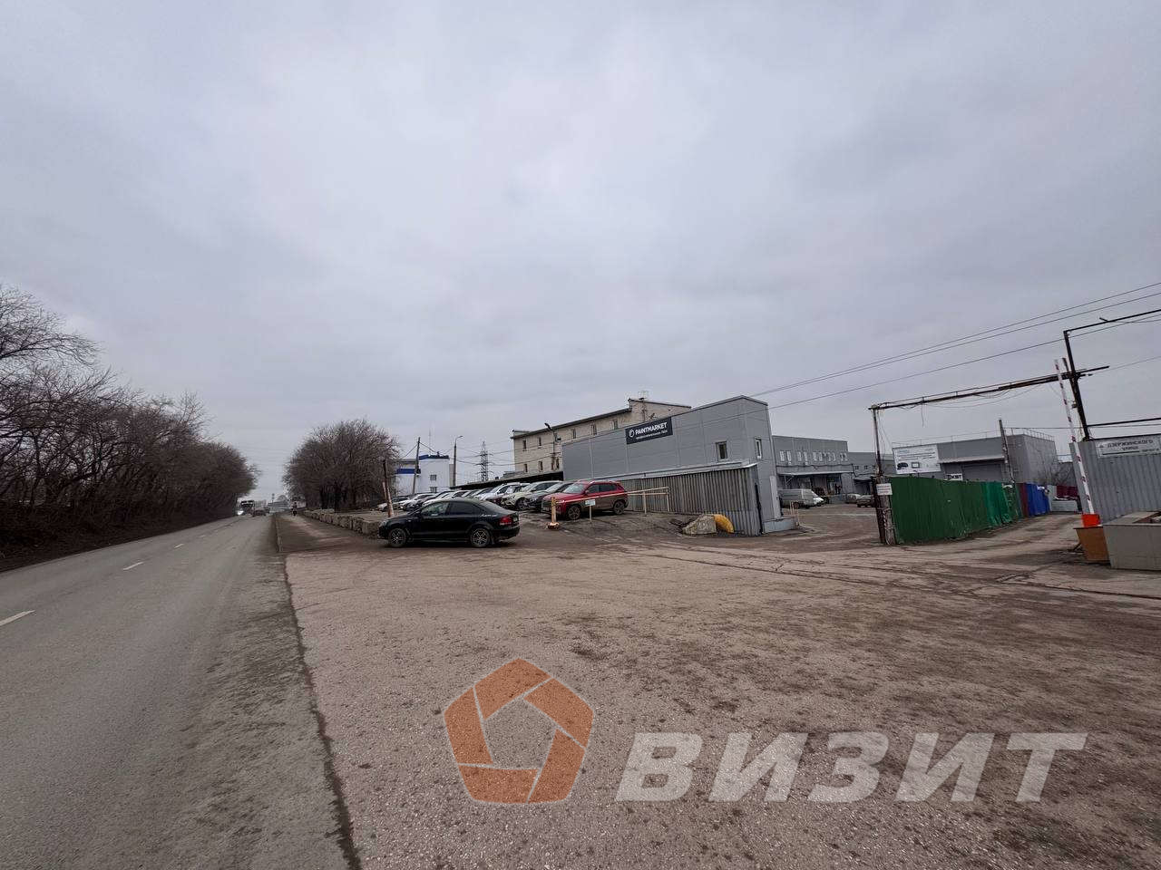 Аренда коммерческой недвижимости, 304м <sup>2</sup>, Самара, Дзержинского улица,  52к2