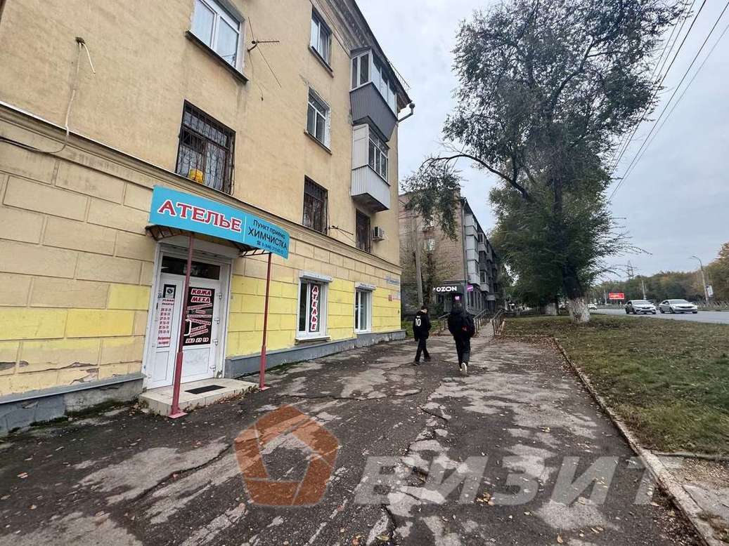 Аренда коммерческой недвижимости, 284м <sup>2</sup>, Самара, Гагарина улица,  153