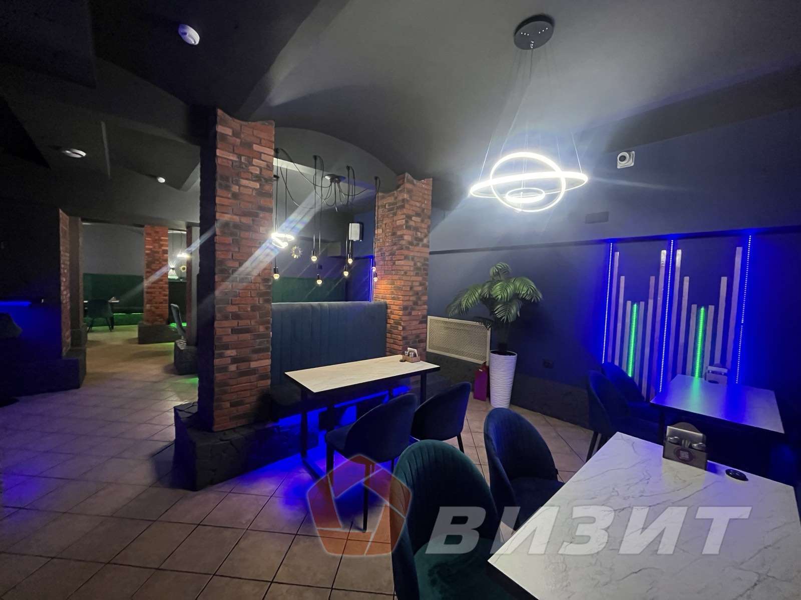 Продажа коммерческой недвижимости, 405м <sup>2</sup>, Самара, Физкультурная улица,  113