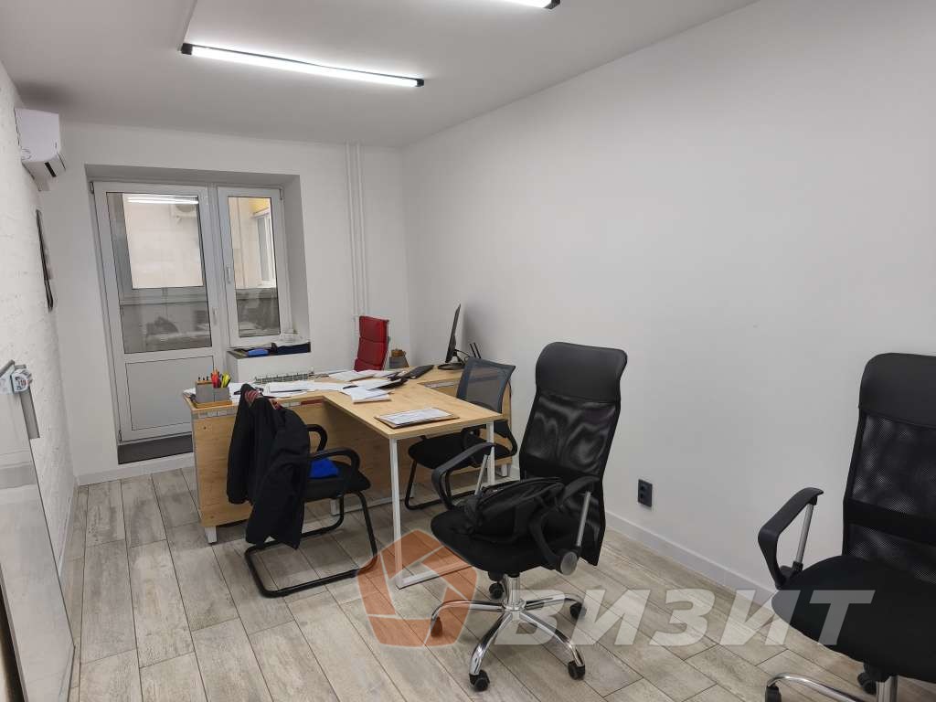 Продажа коммерческой недвижимости, 135м <sup>2</sup>, Самара, Ерошевского улица,  31