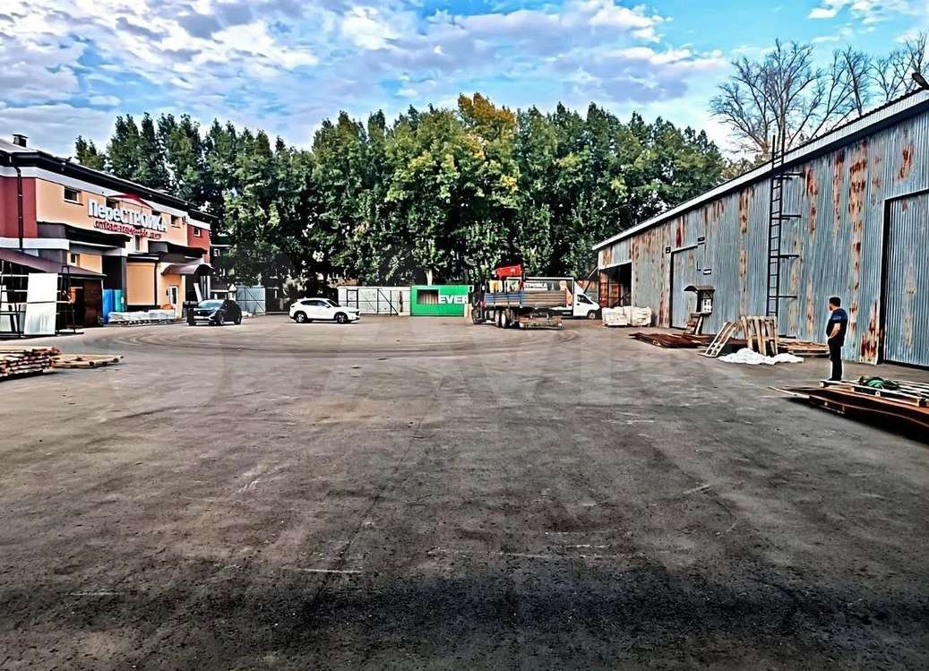 Аренда коммерческой недвижимости, 1433м <sup>2</sup>, Чапаевск, Артиллерийская улица,  7