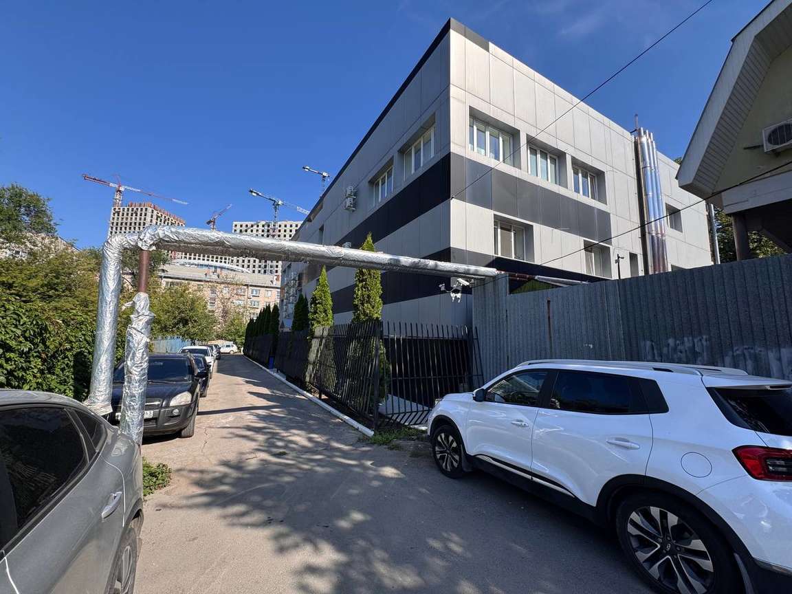 Аренда коммерческой недвижимости, 370м <sup>2</sup>, Самара, Гагарина улица,  1а