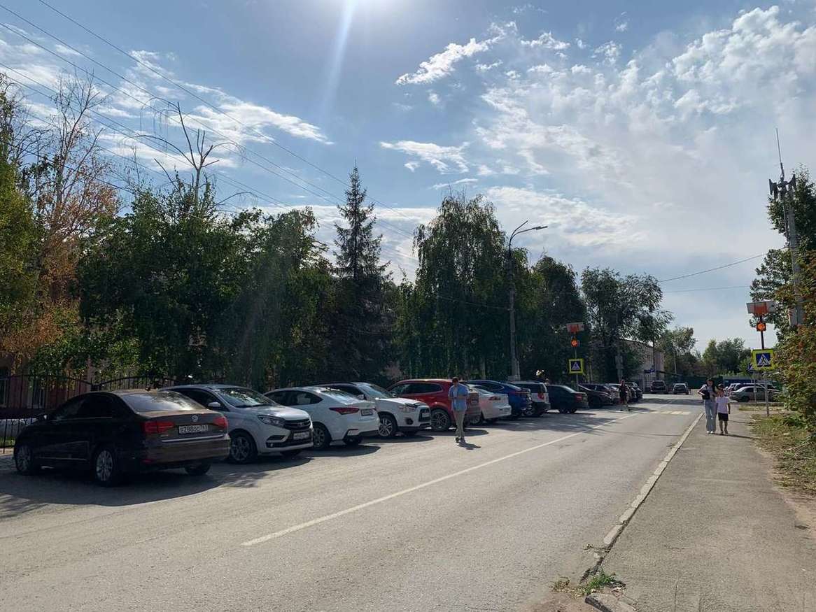 Продажа коммерческой недвижимости, 876м <sup>2</sup>, Самарская, Больничная улица,  4а