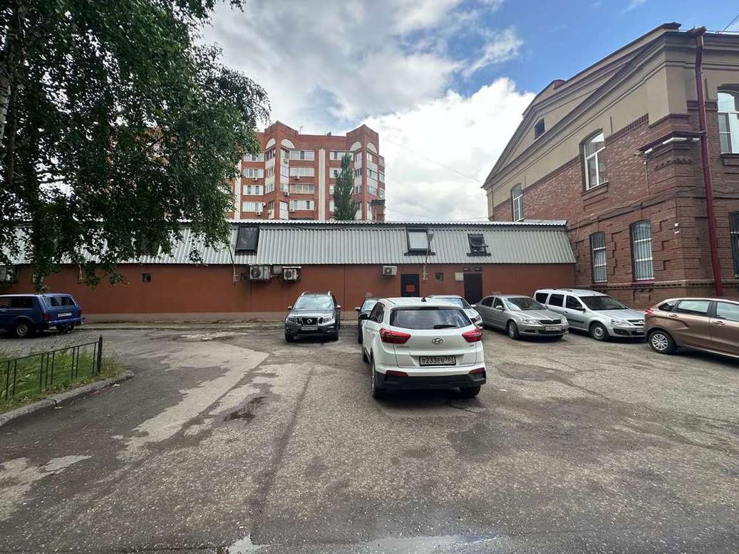 Аренда коммерческой недвижимости, 220м <sup>2</sup>, Самара, Арцыбушевская улица,  3А