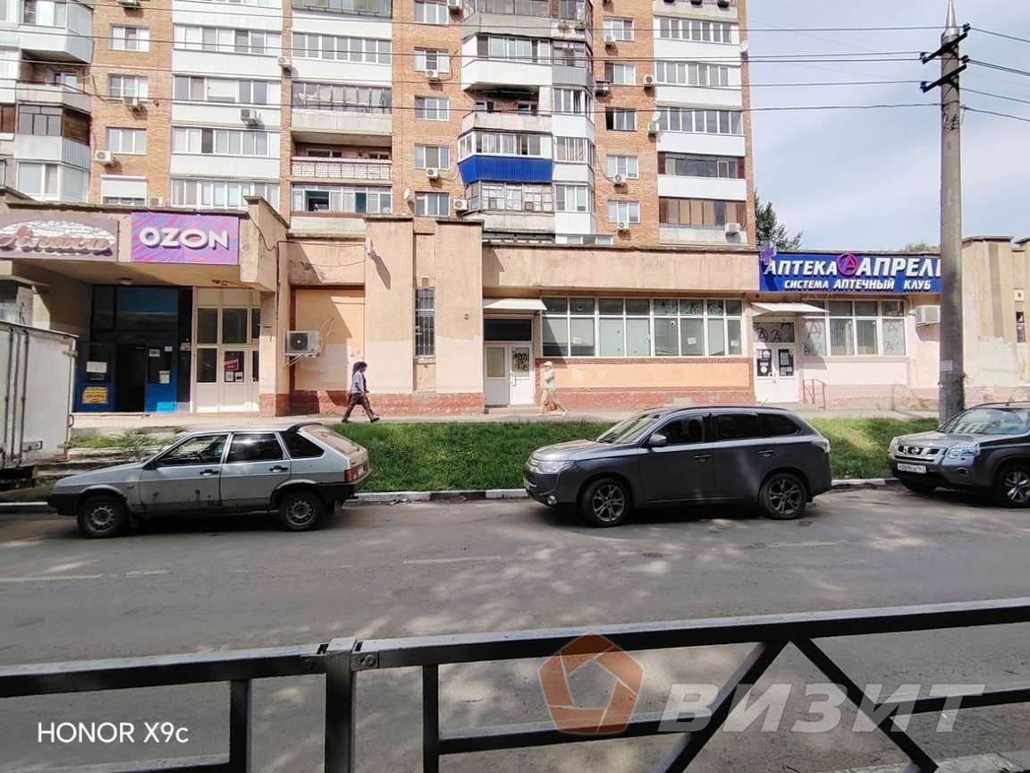 Аренда коммерческой недвижимости, 140м <sup>2</sup>, Самара, Юных Пионеров проспект,  142