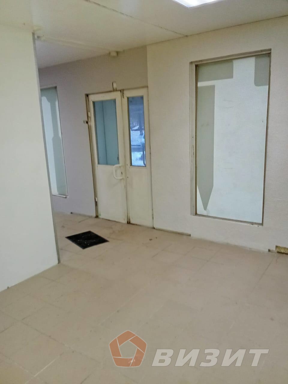 Продажа коммерческой недвижимости, 65м <sup>2</sup>, Тольятти, Мира улица,  79а