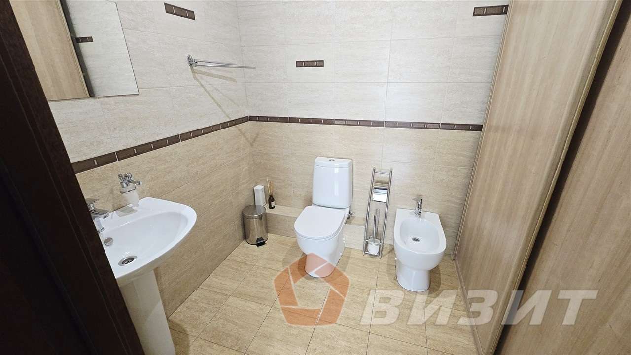 Аренда коммерческой недвижимости, 180м <sup>2</sup>, Самара, Молодогвардейская улица,  176