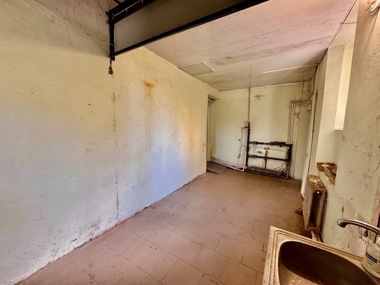 Аренда коммерческой недвижимости, 90м <sup>2</sup>, Самара, Новоурицкая улица,  12к5