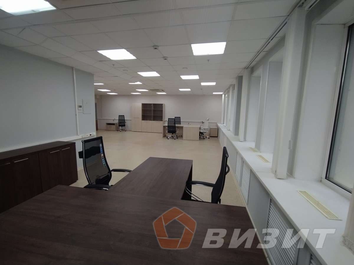 Аренда коммерческой недвижимости, 633м <sup>2</sup>, Самара, Мичурина улица,  21