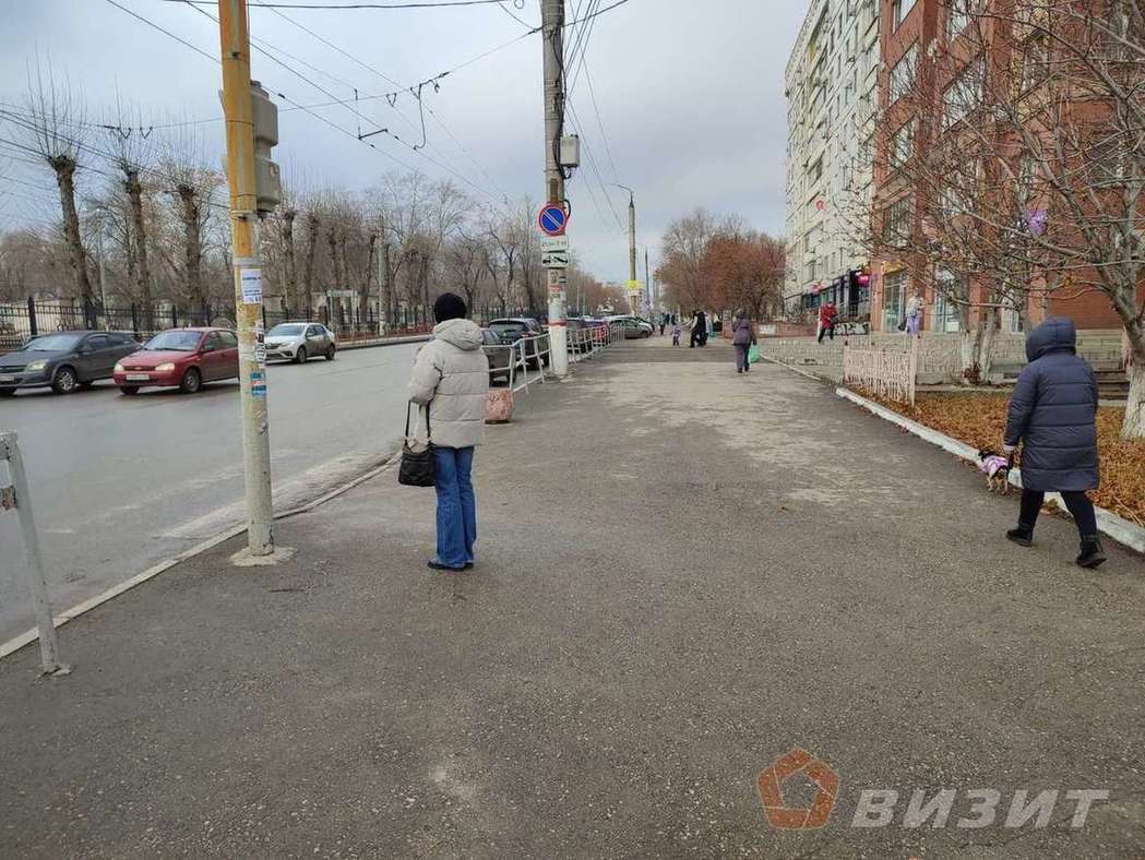 Продажа коммерческой недвижимости, 176м <sup>2</sup>, Новокуйбышевск, Победы проспект,  21