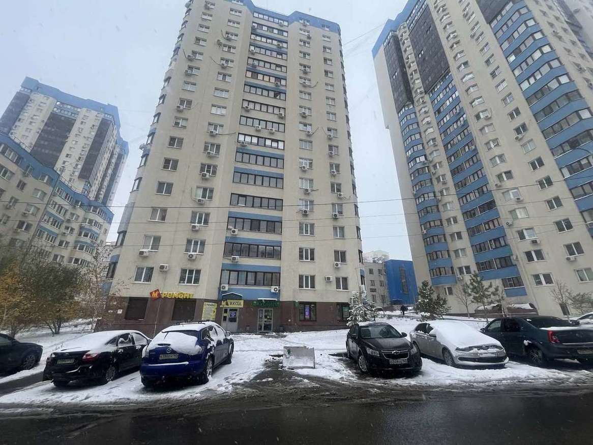 Продажа коммерческой недвижимости, 27м <sup>2</sup>, Самара, Солнечная улица,  20