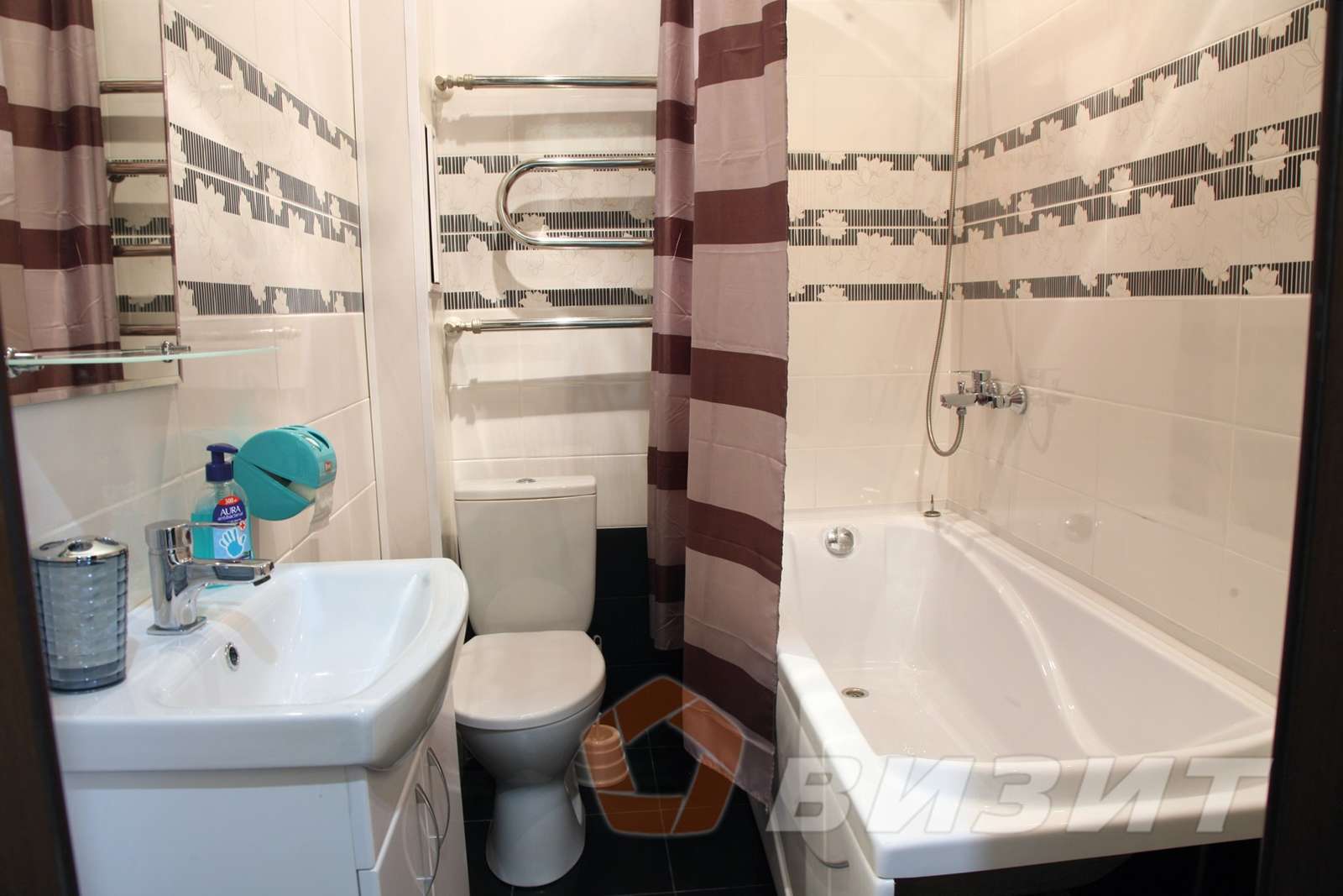 Продажа коммерческой недвижимости, 389м <sup>2</sup>, Самара, Промышленности улица,  181