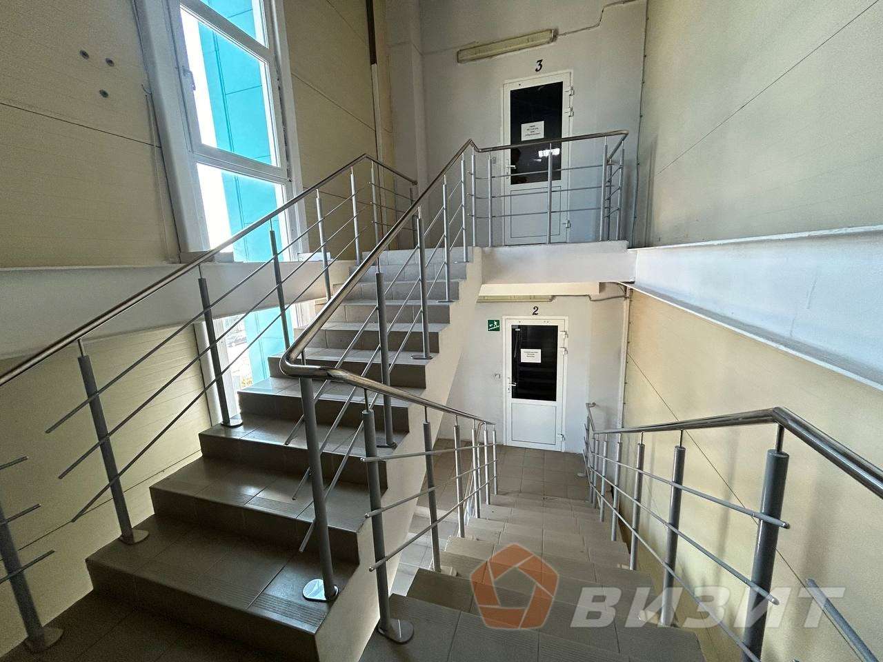 Аренда коммерческой недвижимости, 439м <sup>2</sup>, Самара, Дзержинского улица,  46г