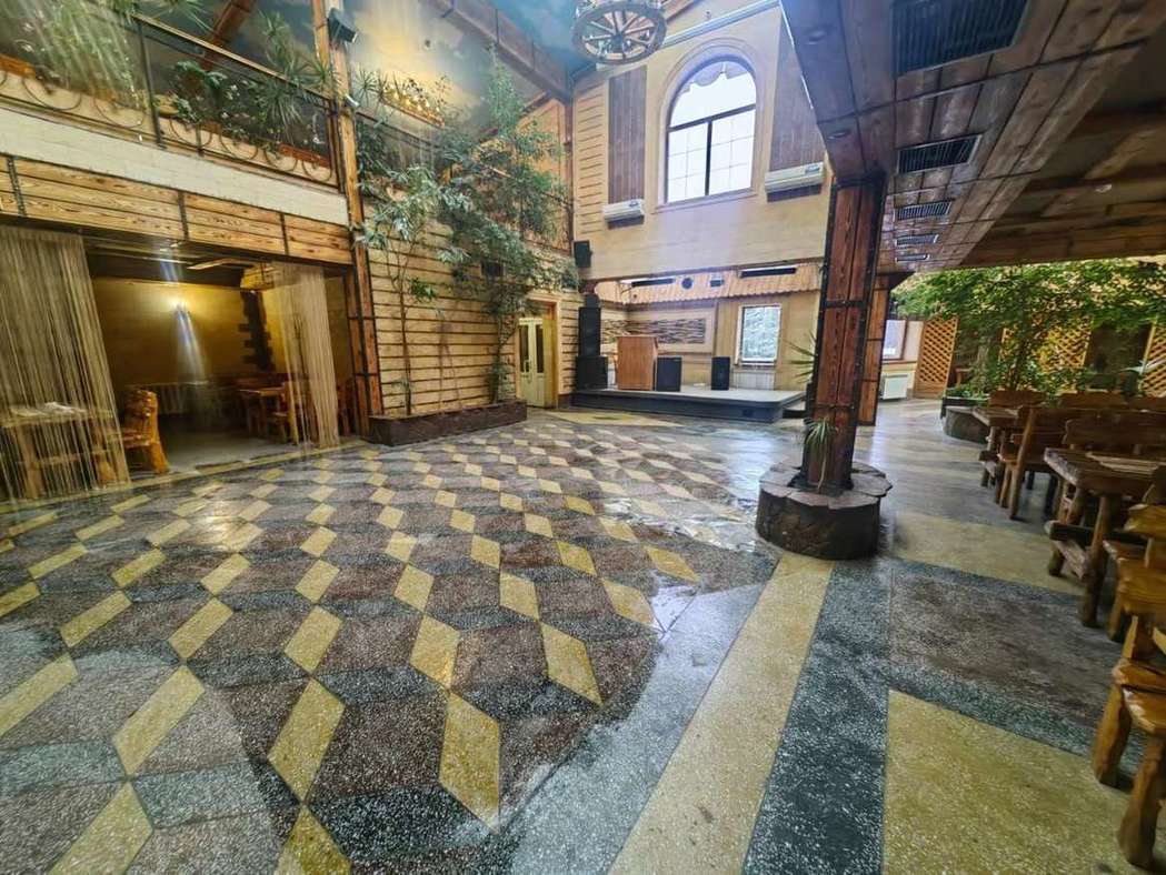 Аренда коммерческой недвижимости, 1300м <sup>2</sup>, Подстепновка, Южное шоссе,  8км