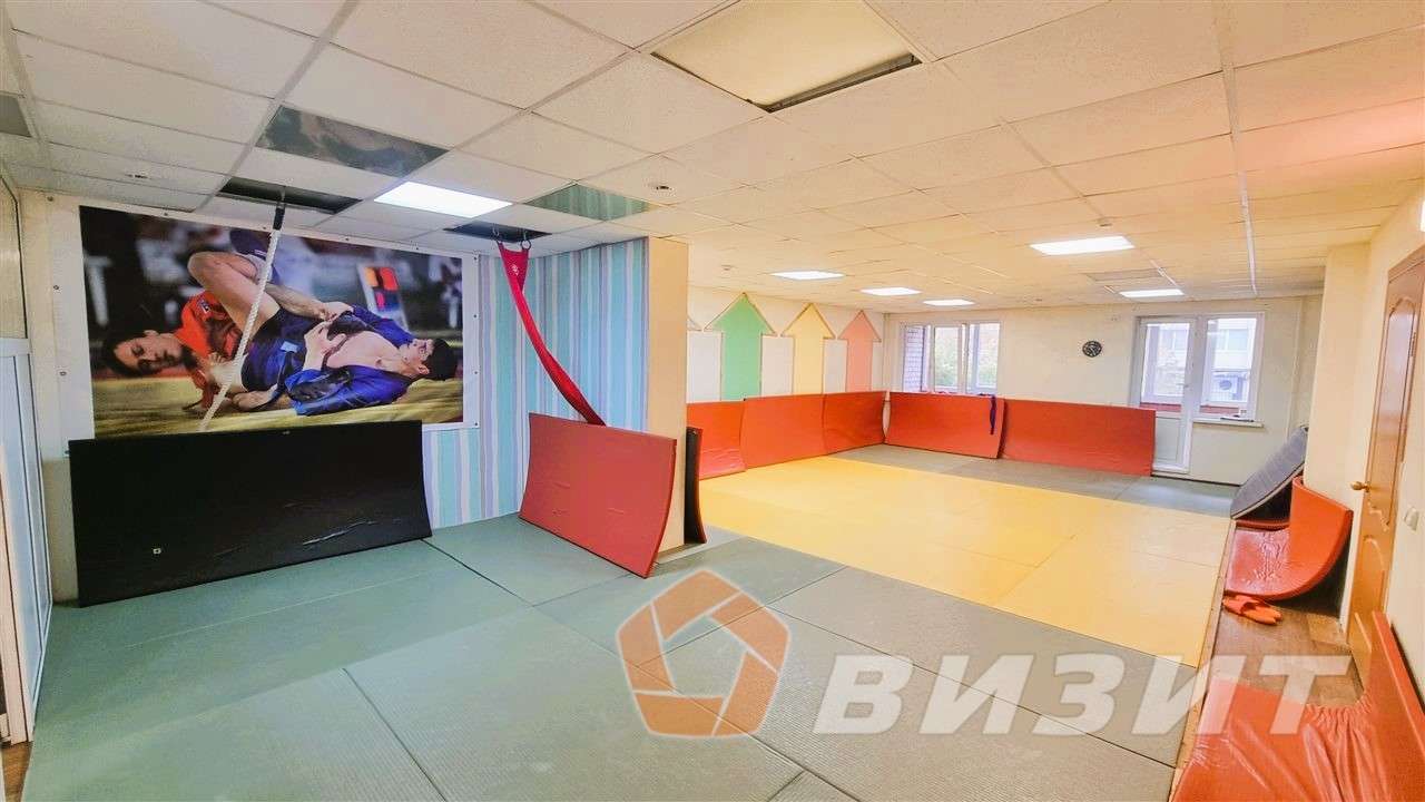 Продажа коммерческой недвижимости, 107м <sup>2</sup>, Самара, Ставропольская улица,  204