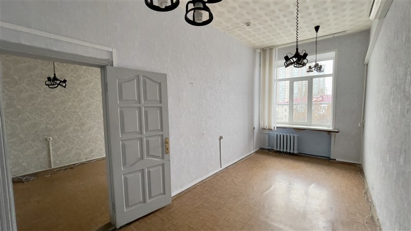 Продажа коммерческой недвижимости, 1334м <sup>2</sup>, Самара, Чернореченская улица,  21