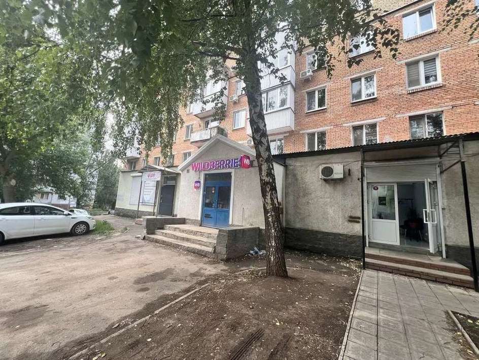 Продажа коммерческой недвижимости, 244м <sup>2</sup>, Самара, Кирова проспект,  180