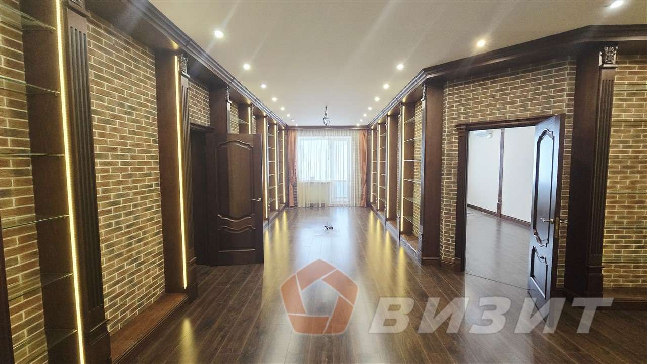 Аренда коммерческой недвижимости, 180м <sup>2</sup>, Самара, Молодогвардейская улица,  176