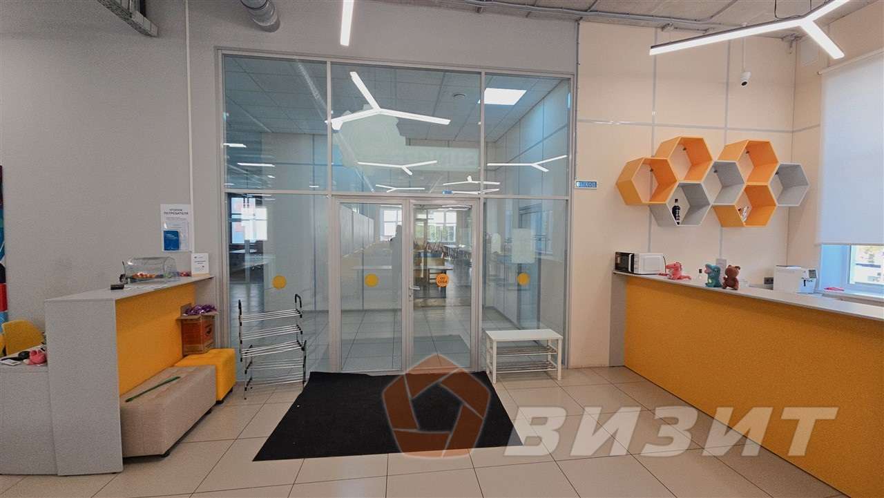 Аренда коммерческой недвижимости, 482м <sup>2</sup>, Самара, Молодежная улица,  2