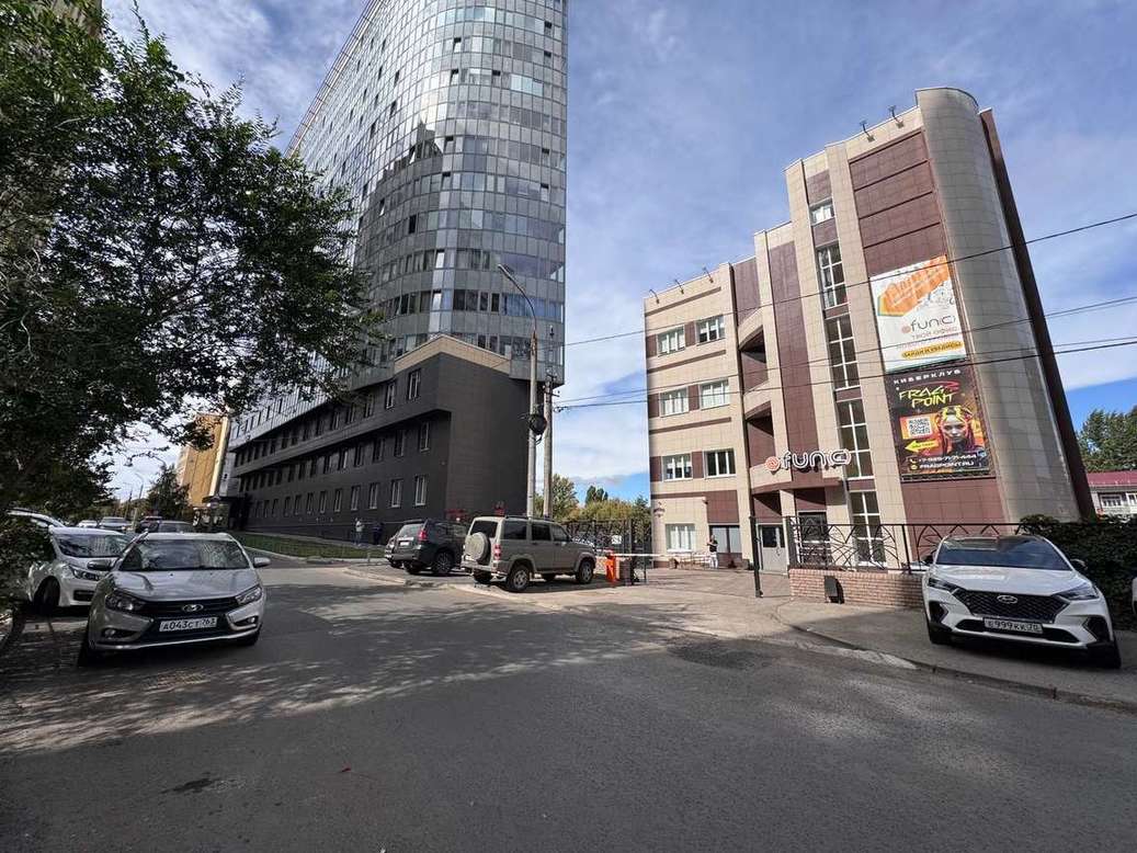 Аренда коммерческой недвижимости, 100м <sup>2</sup>, Самара, Скляренко улица,  32