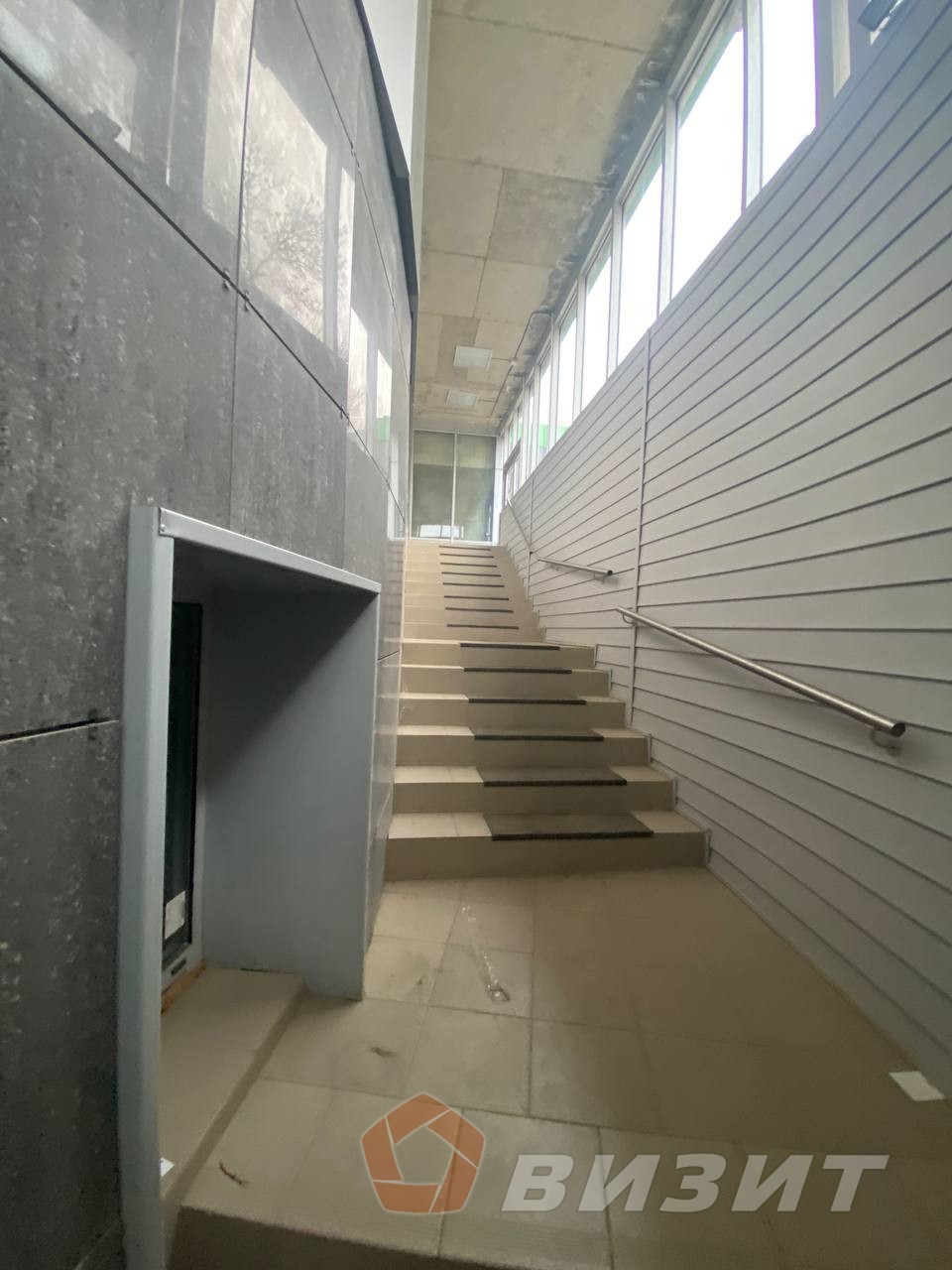 Аренда коммерческой недвижимости, 540м <sup>2</sup>, Самара, Демократическая улица,  2б