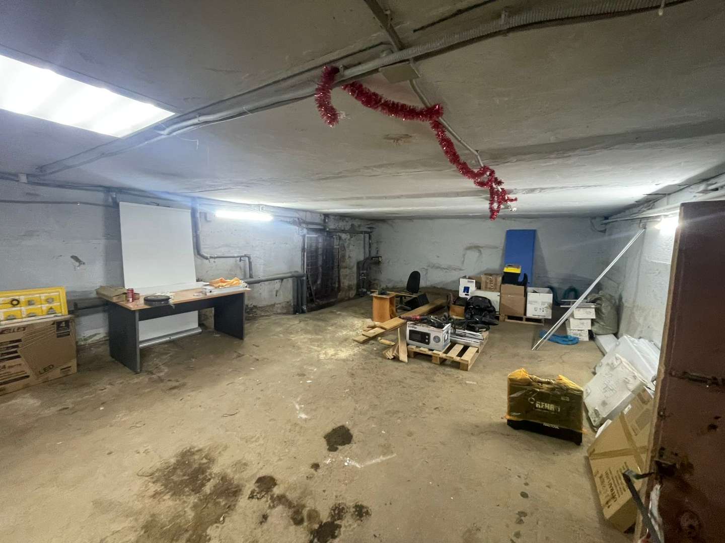 Продажа коммерческой недвижимости, 665м <sup>2</sup>, Самара, Промышленности улица,  291