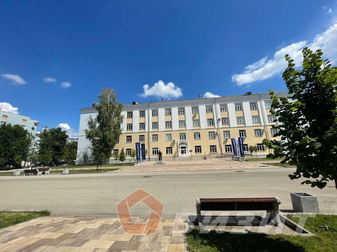 Аренда коммерческой недвижимости, 135м <sup>2</sup>, Новокуйбышевск, Миронова улица,  4