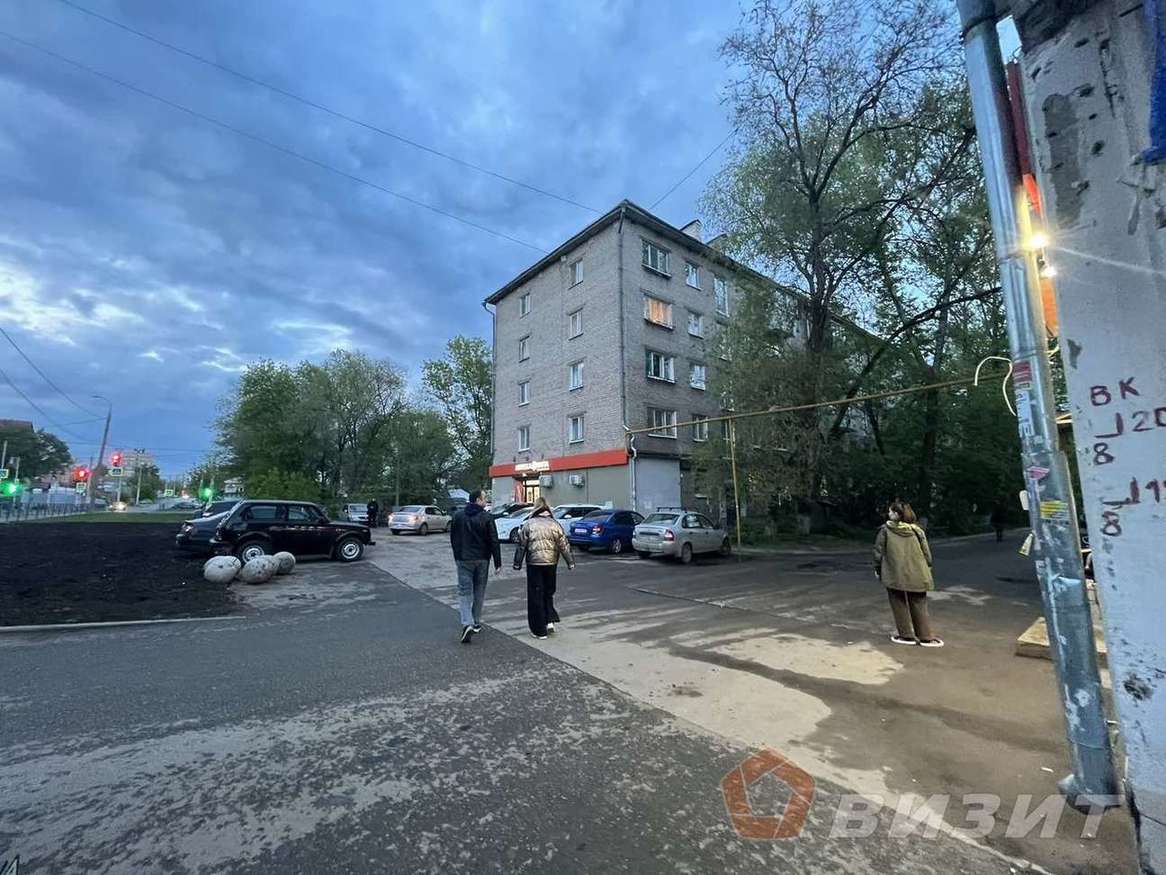 Продажа коммерческой недвижимости, 248м <sup>2</sup>, Самара, Мориса Тореза улица,  119