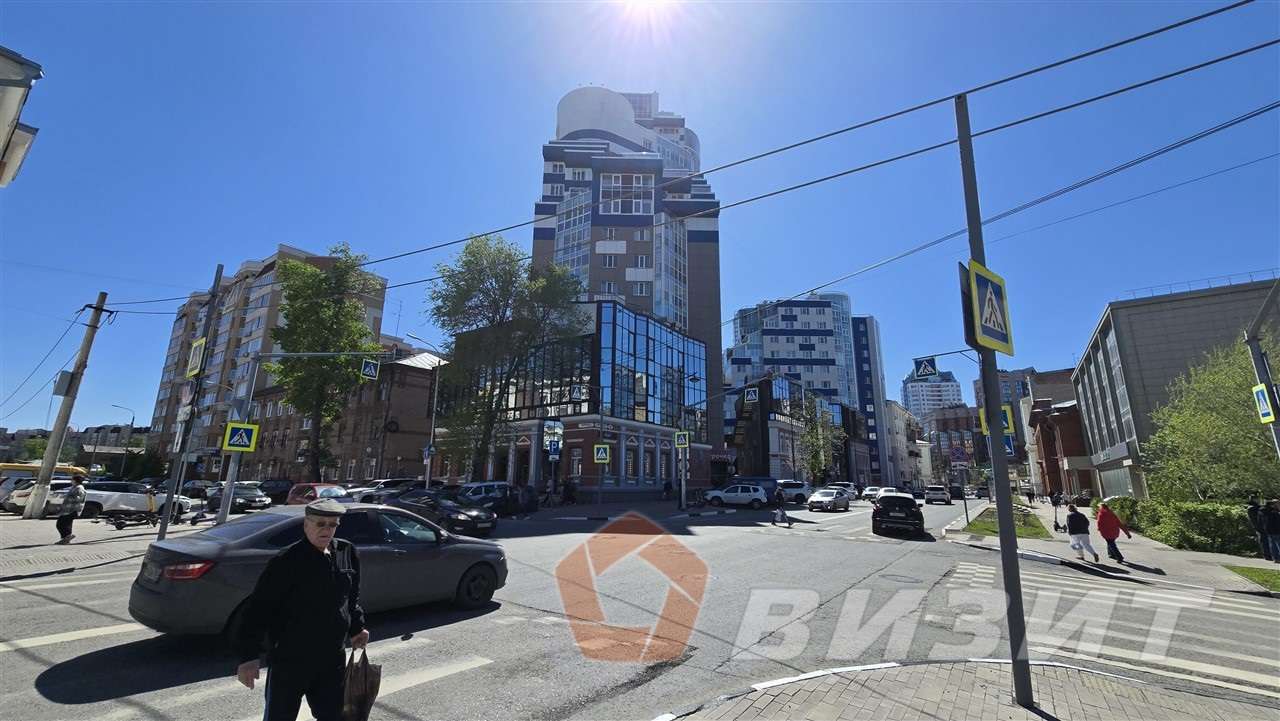 Продажа коммерческой недвижимости, 818м <sup>2</sup>, Самара, Молодогвардейская улица,  143