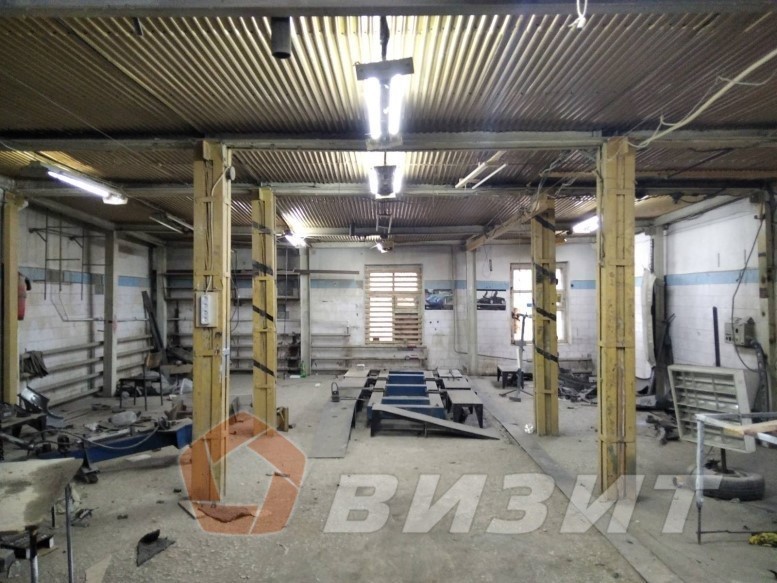 Продажа коммерческой недвижимости, 988м <sup>2</sup>, Самара, Земеца улица,  3