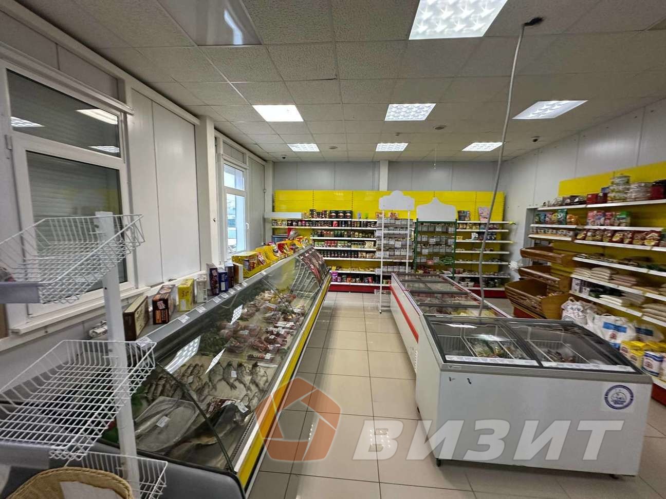 Аренда коммерческой недвижимости, 200м <sup>2</sup>, Дубовый Умет, квартал Клюева,  3Б