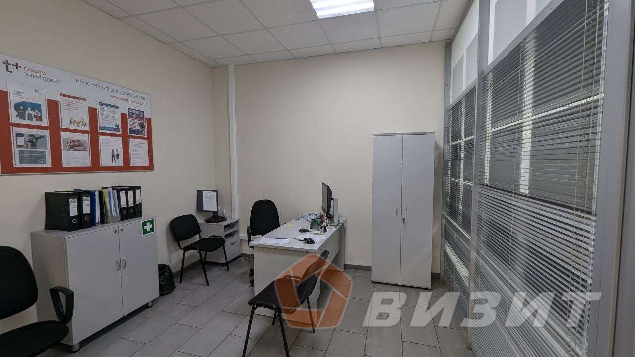 Аренда коммерческой недвижимости, 300м <sup>2</sup>, Самара, Мирная улица,  162