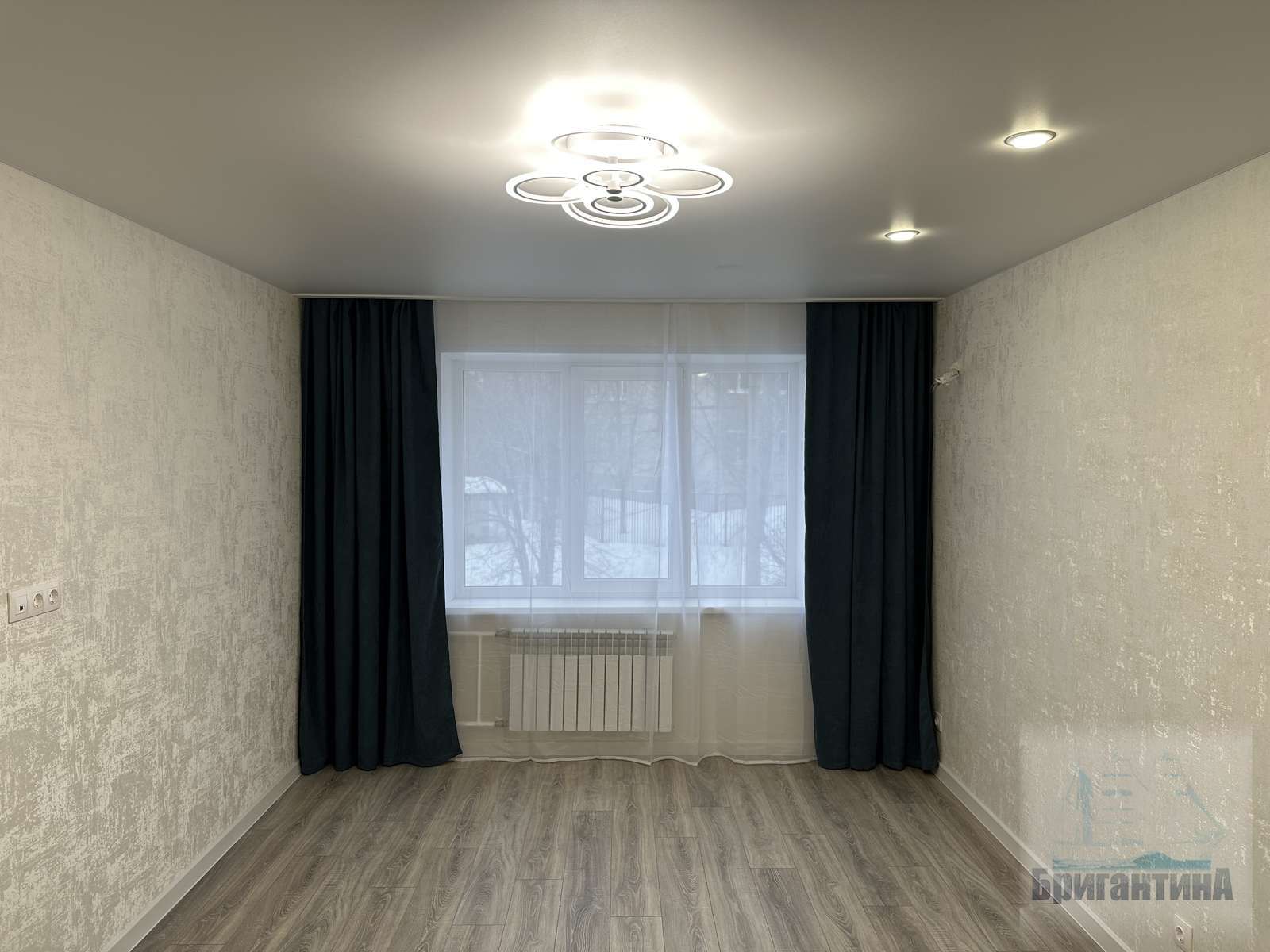 Продажа 3-комнатной квартиры, Самара, Солнечная улица,  25