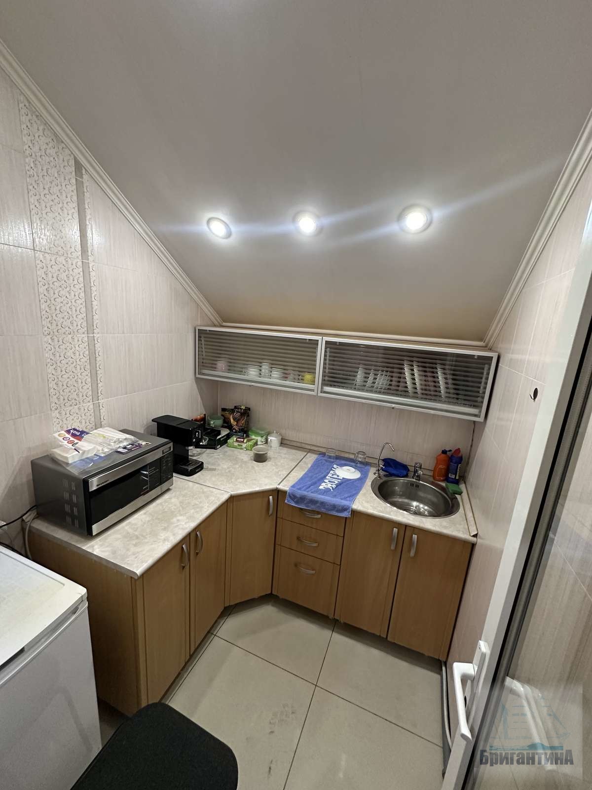 Аренда коммерческой недвижимости, 250м <sup>2</sup>, Самара, Крупской улица,  10