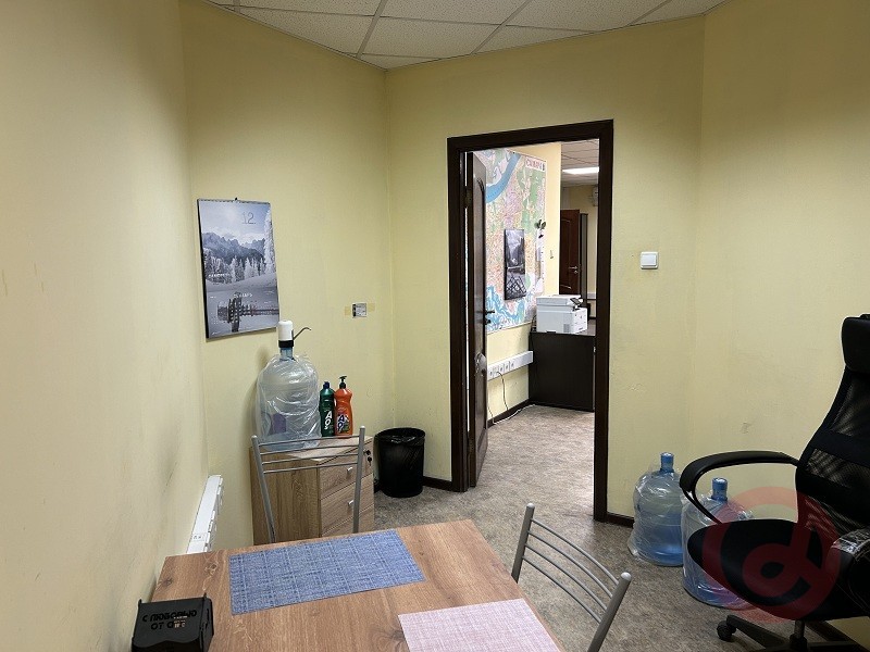 Аренда коммерческой недвижимости, 32м <sup>2</sup>, Самара, Ново-Садовая улица,  220Б