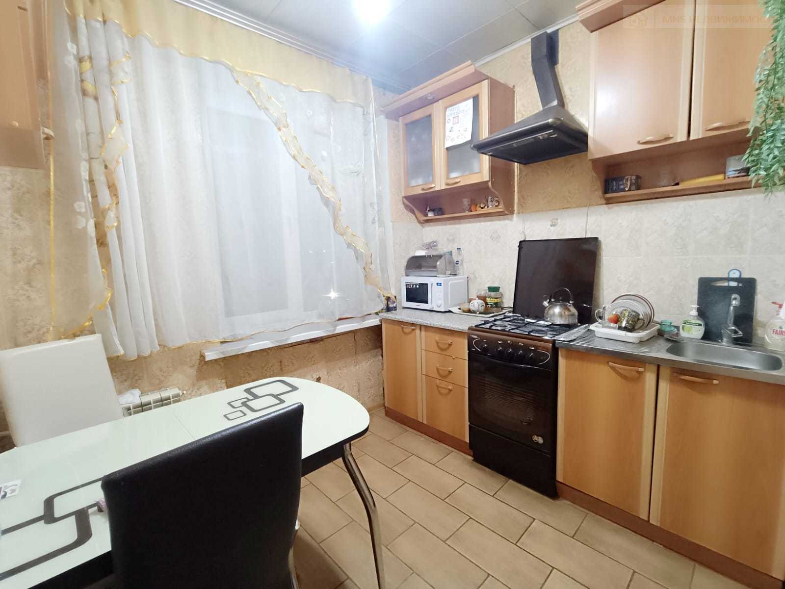 Продажа 2-комнатной квартиры, Самара, Красных Коммунаров улица,  6