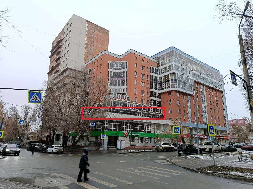 Продажа 4-комнатной квартиры, Самара, Рабочая улица,  43